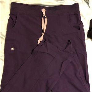 NWT Figs purple kade cargo pants M/P